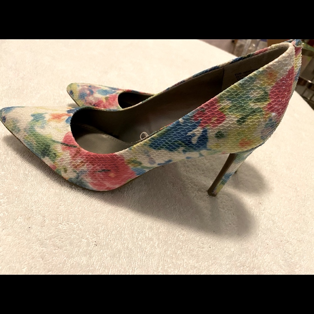 Brand New Super Trendy Heels By Worthington  Box 58